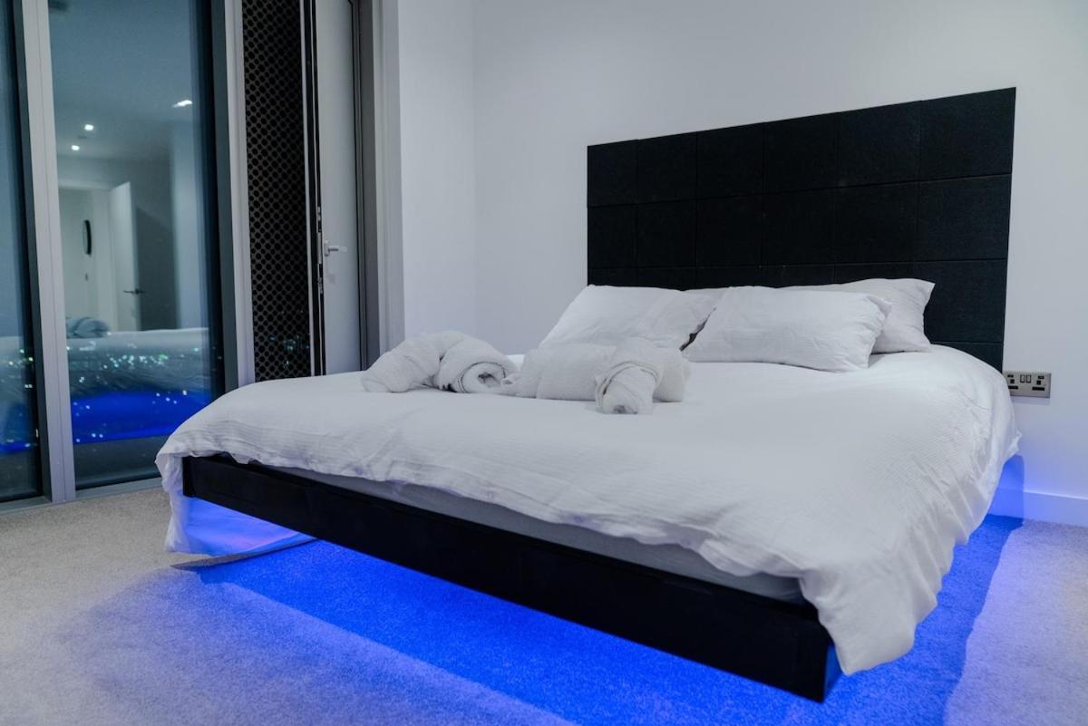 Luxury 2 Bed Penthouse With Stunning Views In Manchester City Centre المظهر الخارجي الصورة