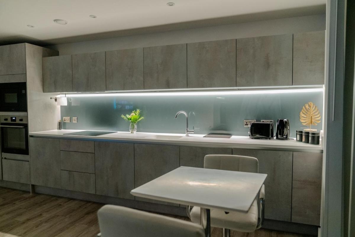 Luxury 2 Bed Penthouse With Stunning Views In Manchester City Centre المظهر الخارجي الصورة